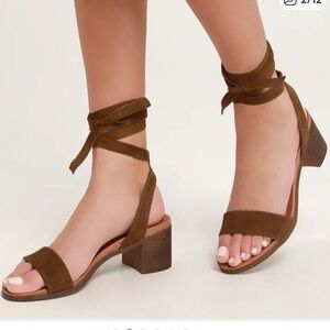 Steve Madden Adrianne heeled sandals in a brown suede